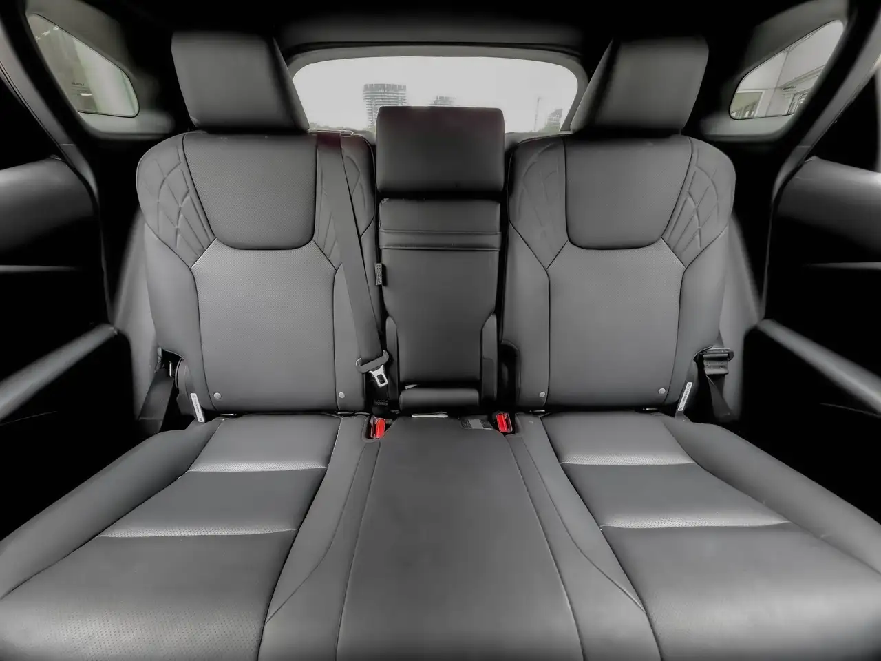 Lexus RX - Image 10