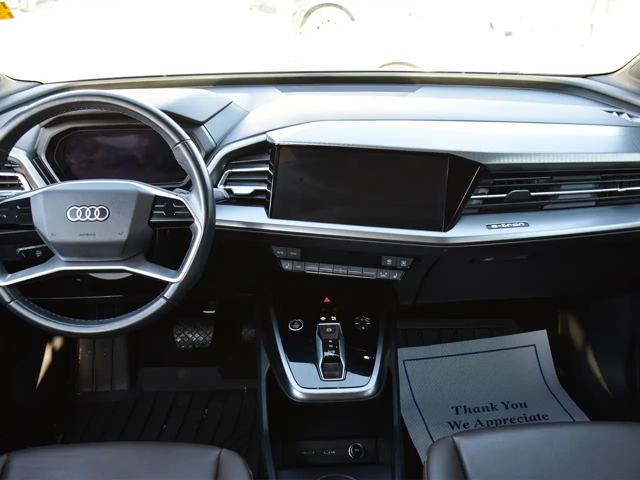 Audi Q4 e-tron - Image 15
