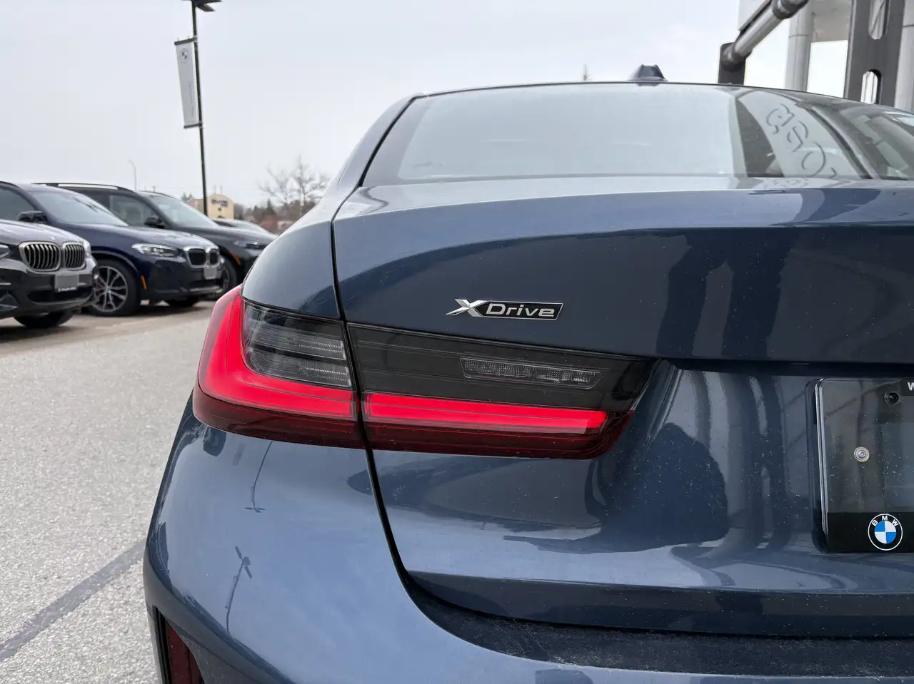 BMW 3 Series - Image 10