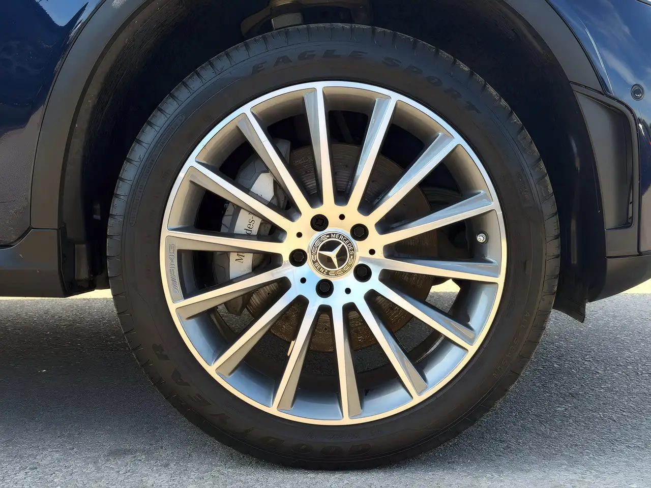 Mercedes-Benz GLC - Image 10