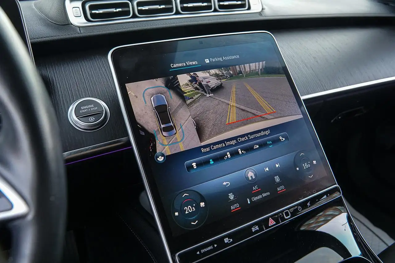 Mercedes-Benz S-Class - Image 24