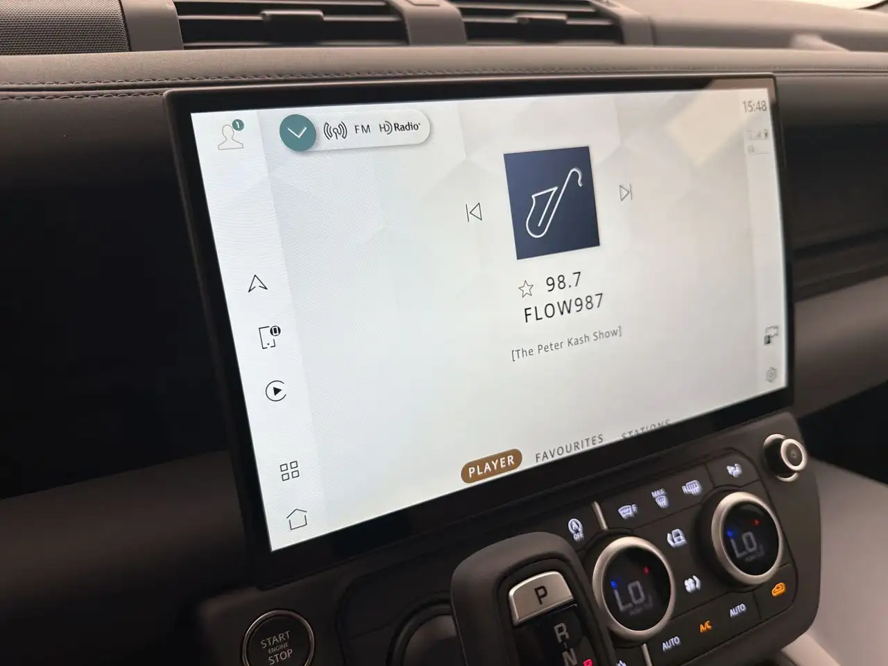 Land Rover Defender - Image 13