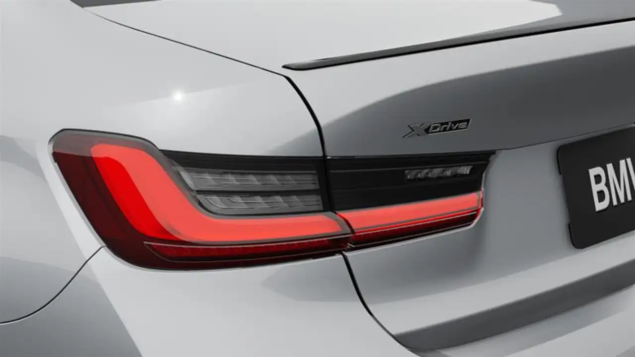 BMW 3 Series - Image 8