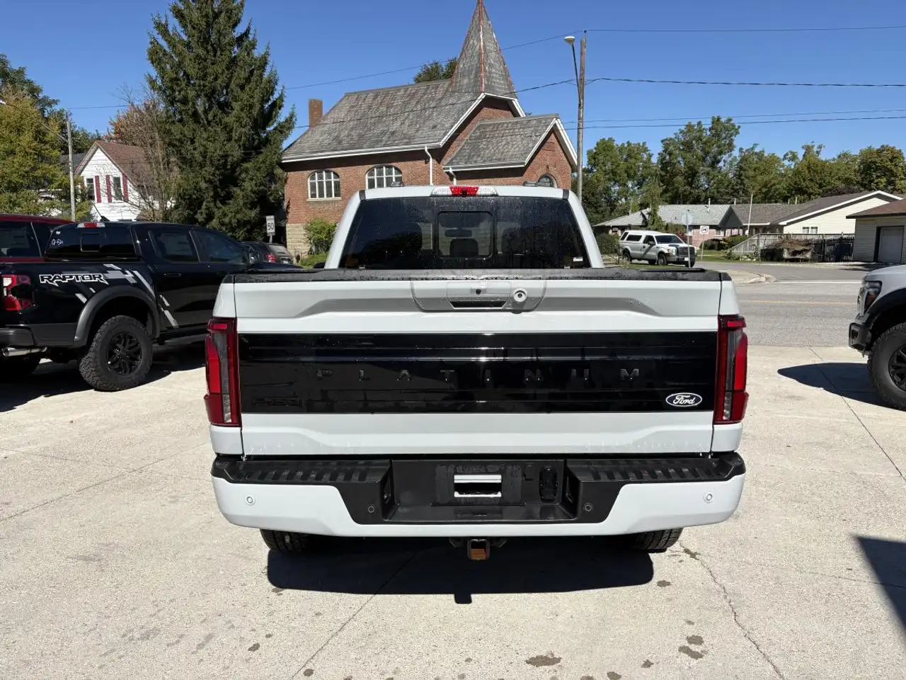 Ford F-150 - Image 6