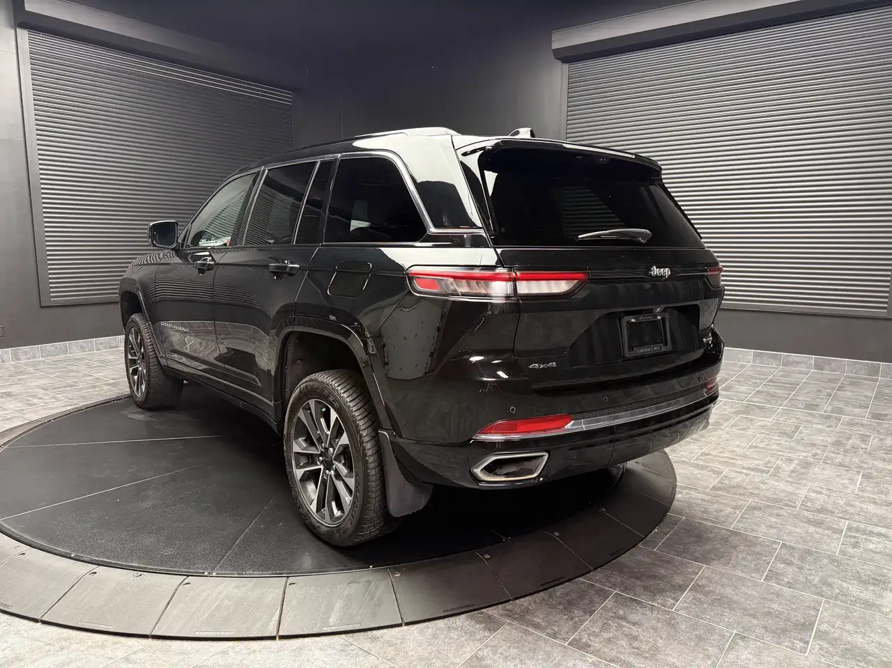 Jeep Grand Cherokee - Image 6