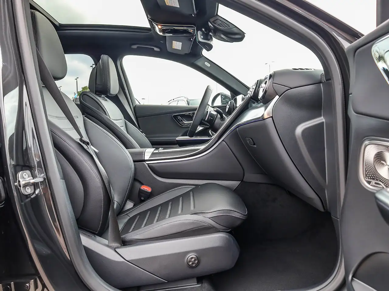 Mercedes-Benz GLC - Image 13