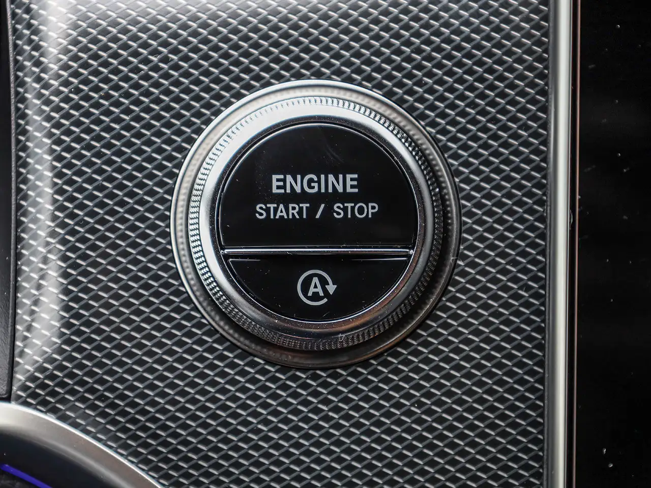 Mercedes-Benz GLC - Image 23