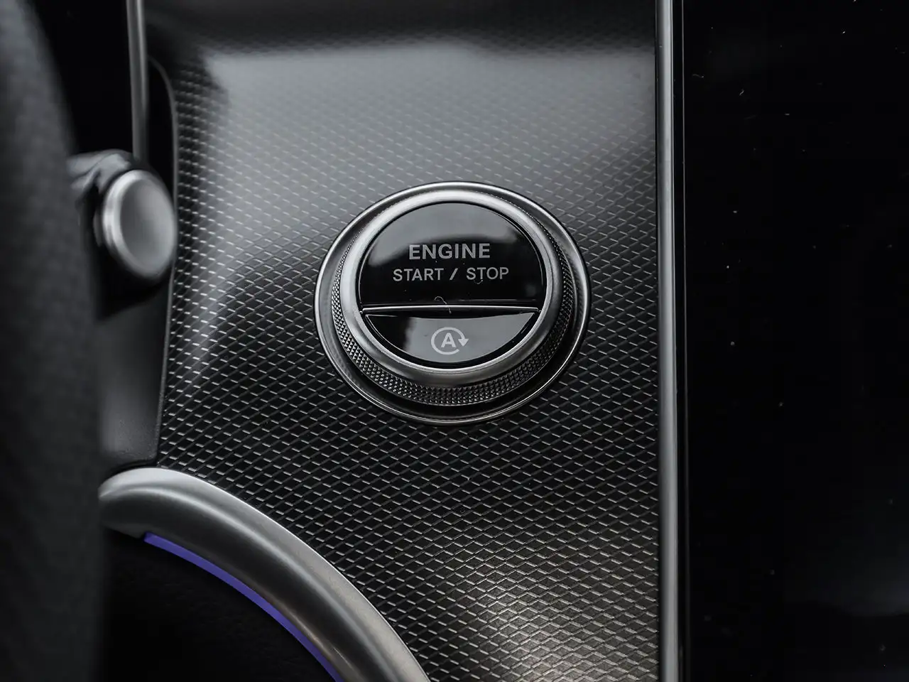 Mercedes-Benz GLC - Image 24