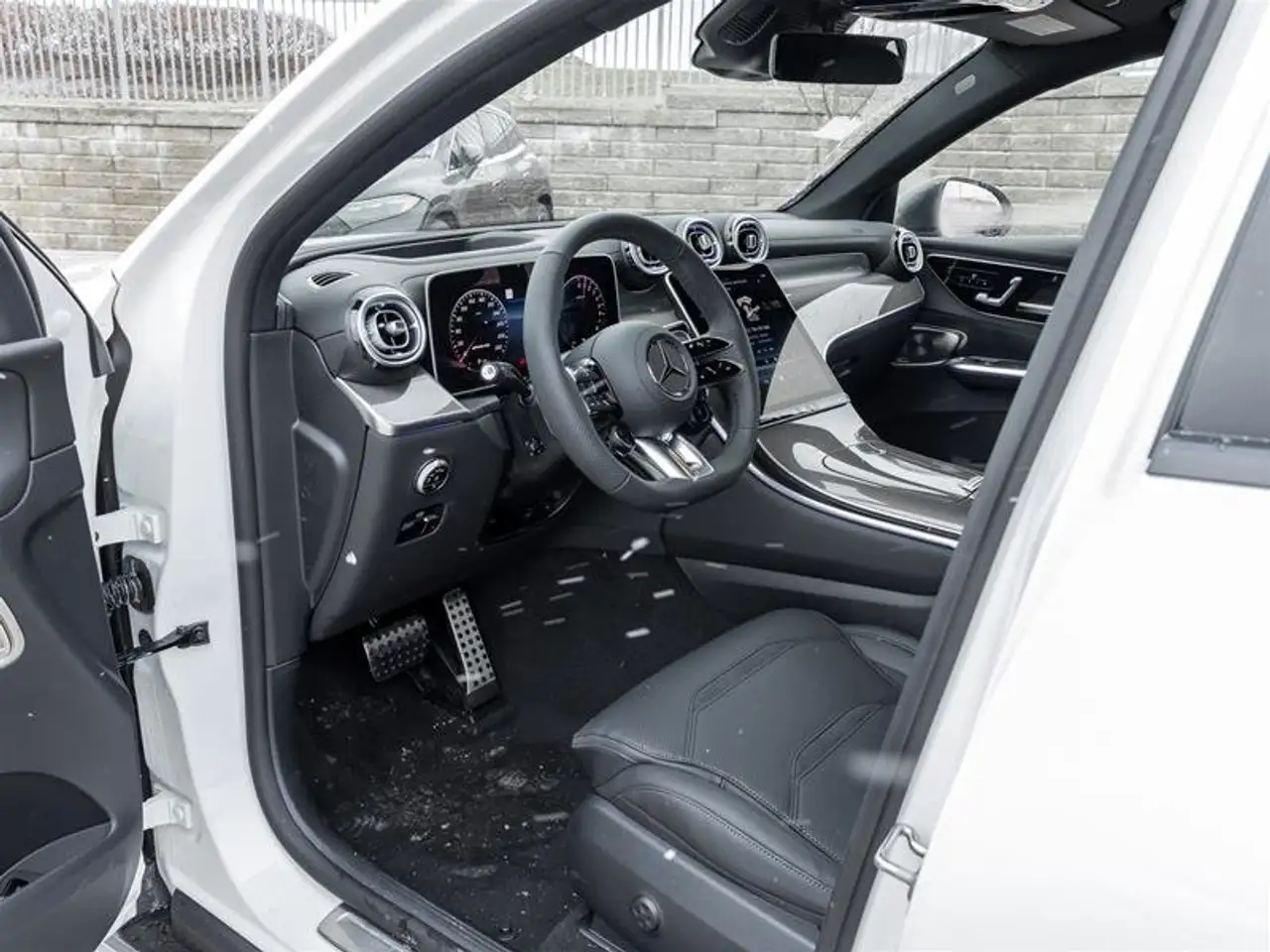 Mercedes-Benz GLC - Image 14