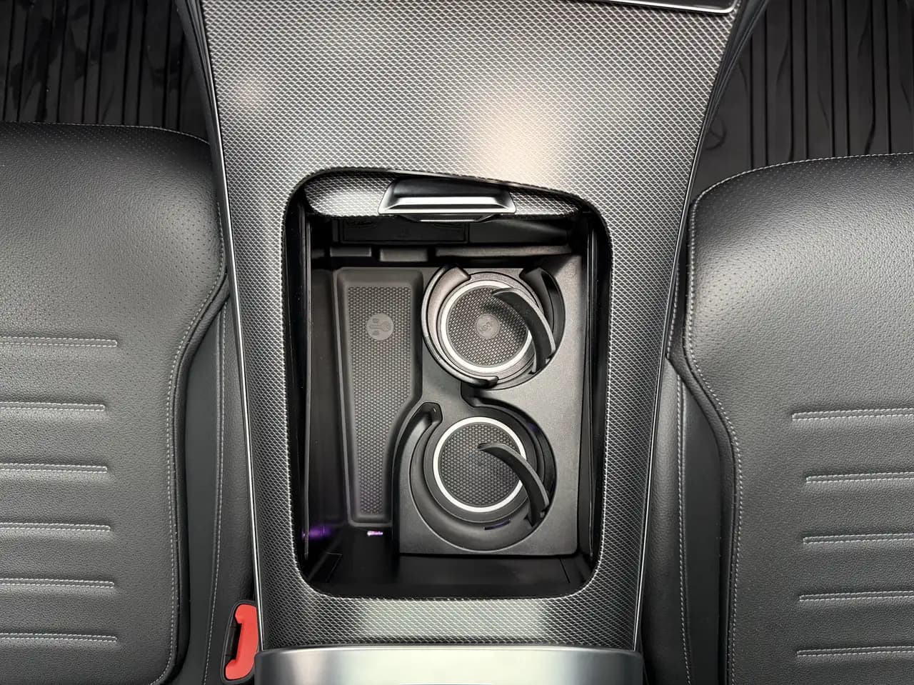 Mercedes-Benz GLC - Image 22