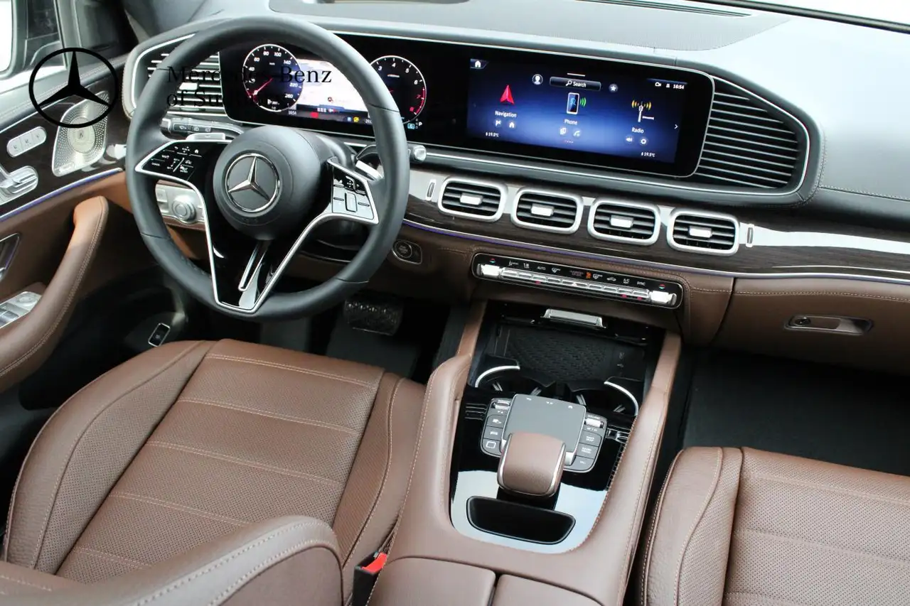 Mercedes-Benz GLE - Image 26