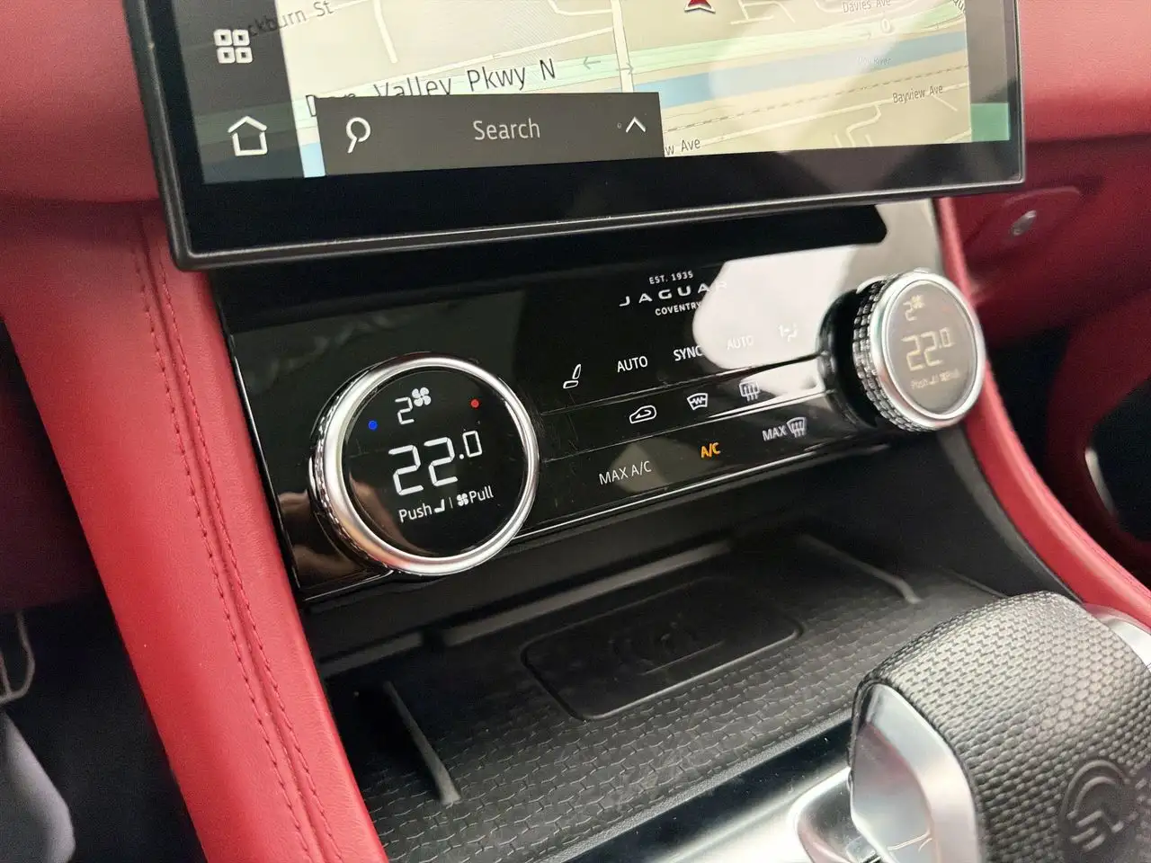 Jaguar F-Pace - Image 16