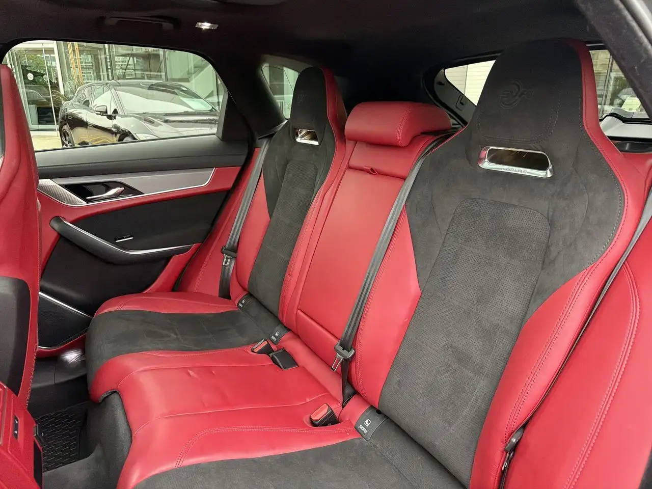 Jaguar F-Pace - Image 20