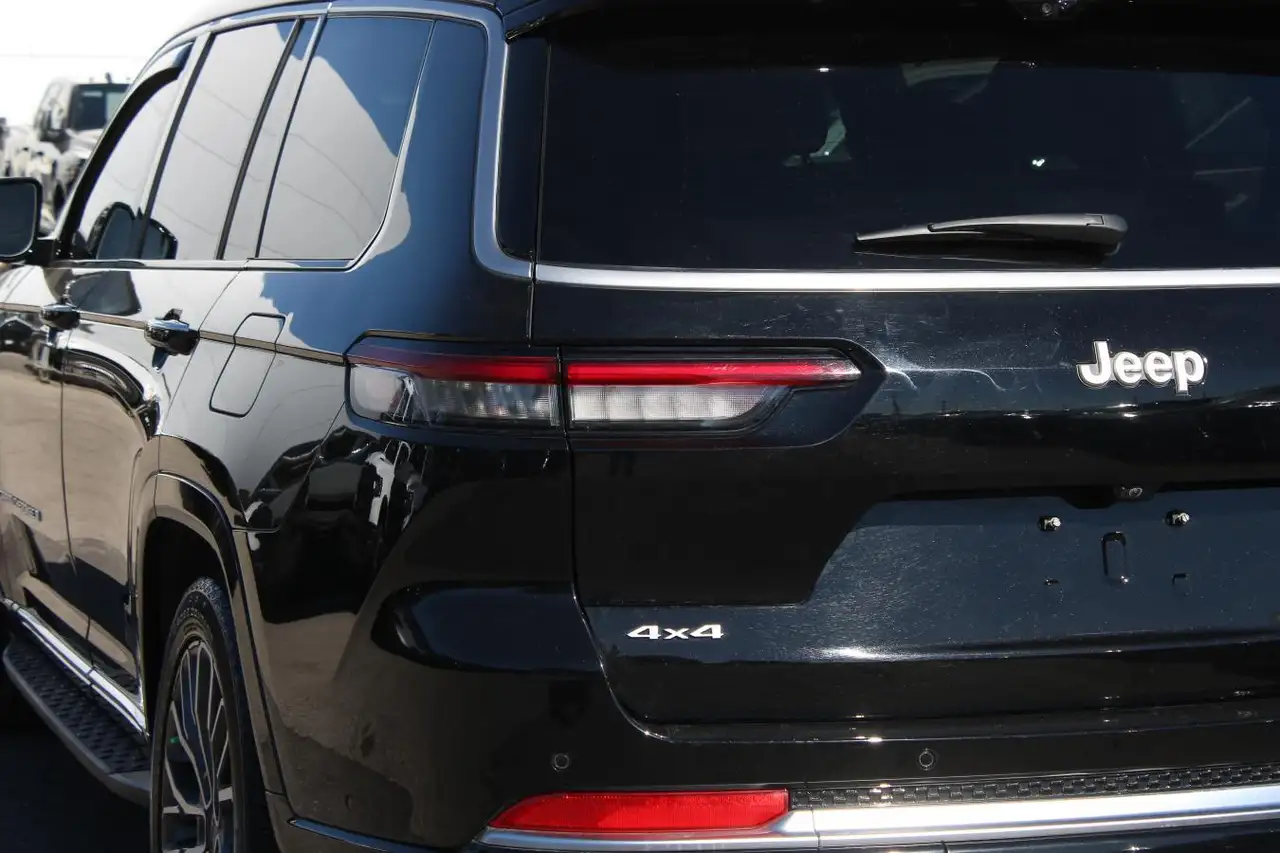 Jeep Grand Cherokee - Image 6