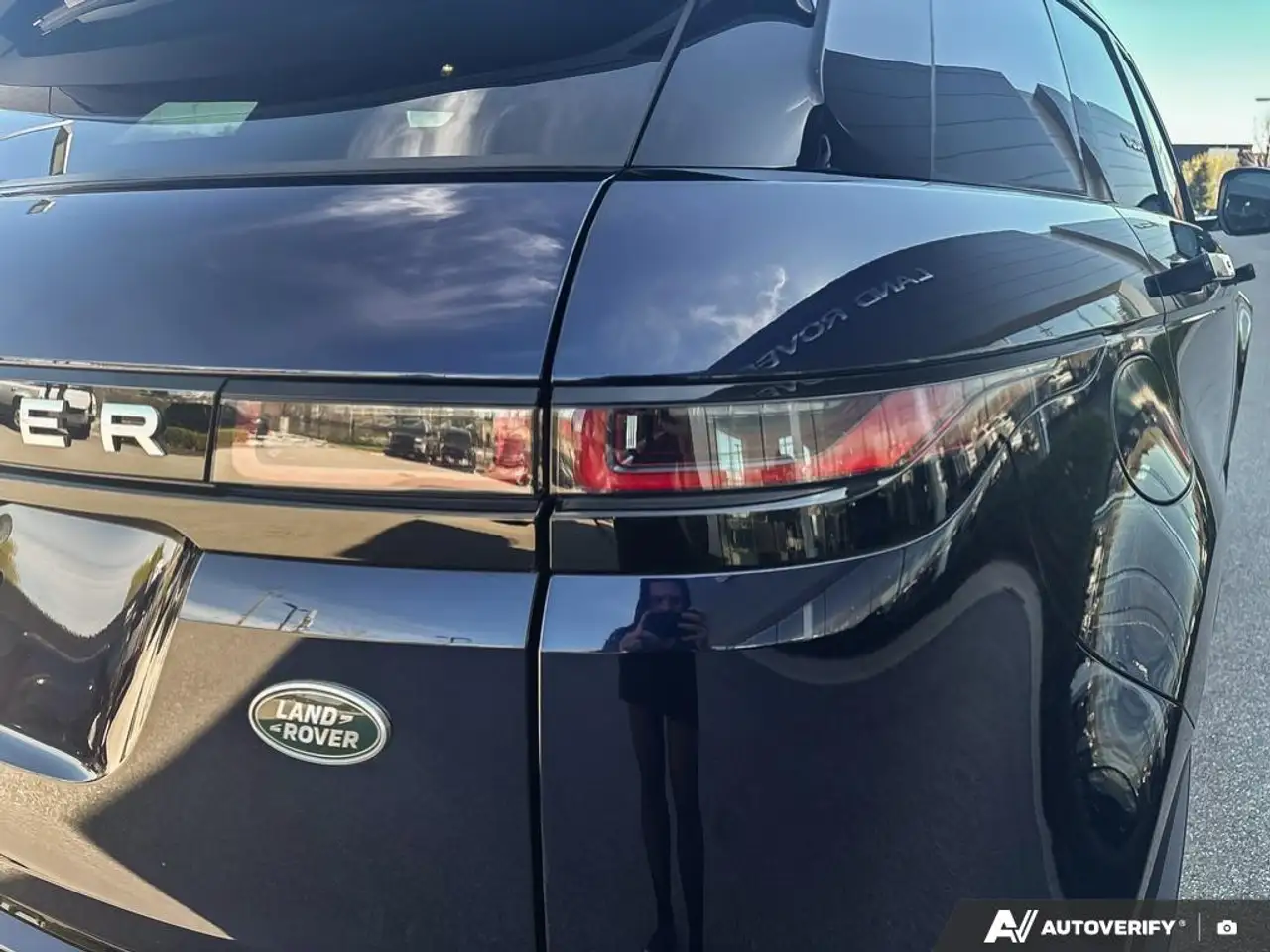 Land Rover Range Rover Evoque - Image 11