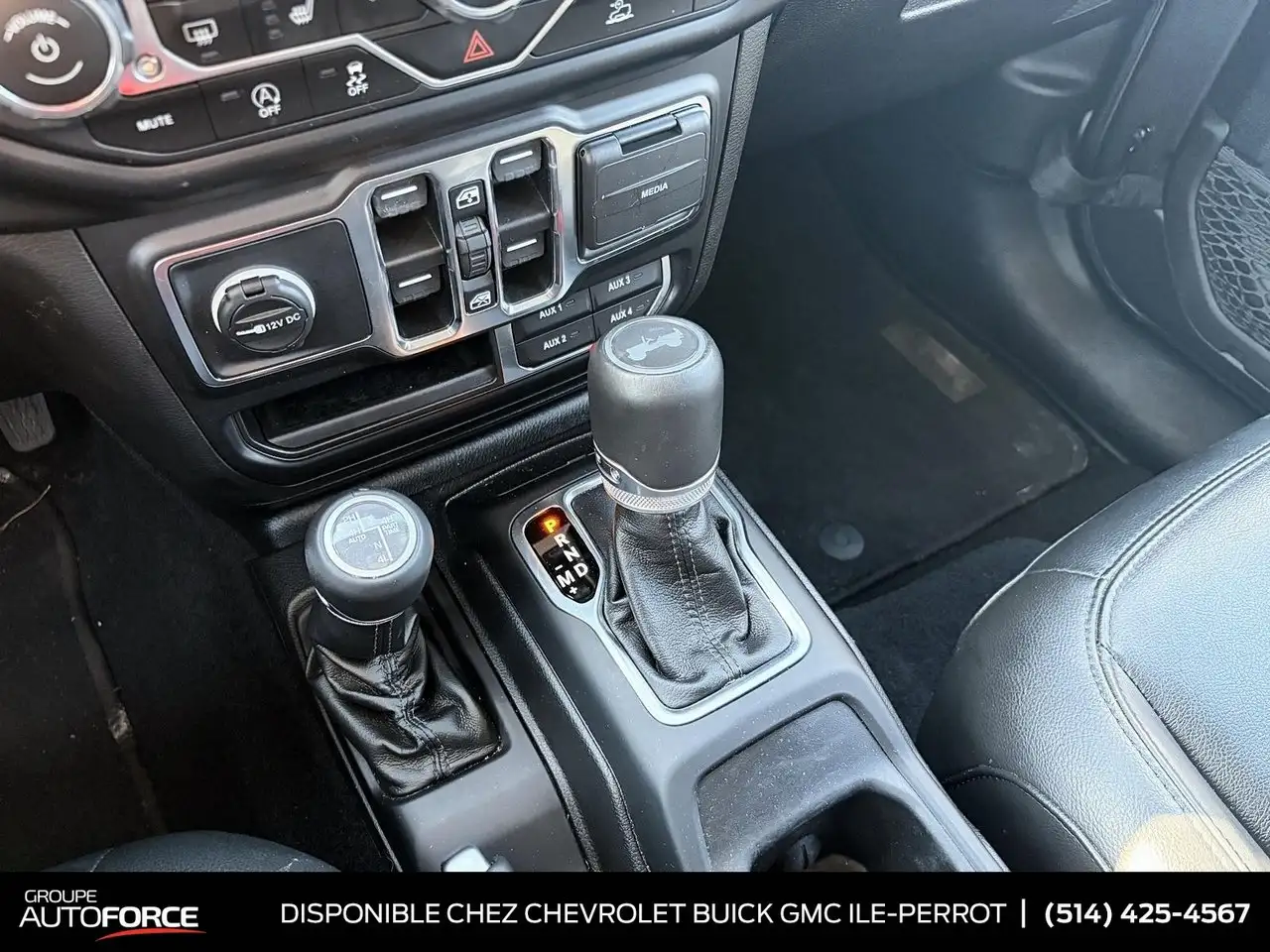 Jeep Wrangler - Image 13