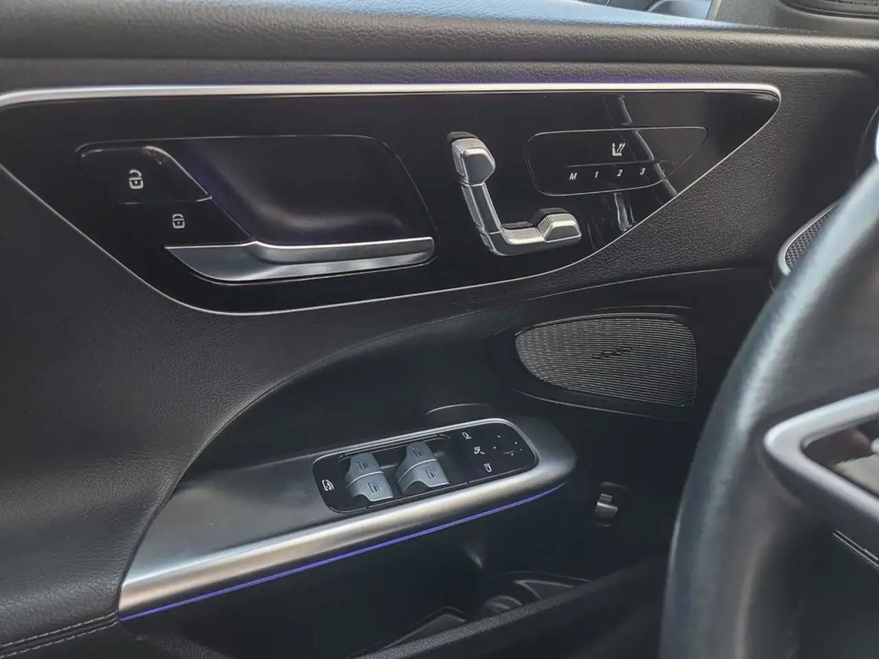 Mercedes-Benz C-Class - Image 16