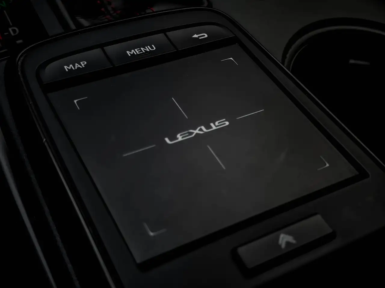 Lexus IS - Image 27