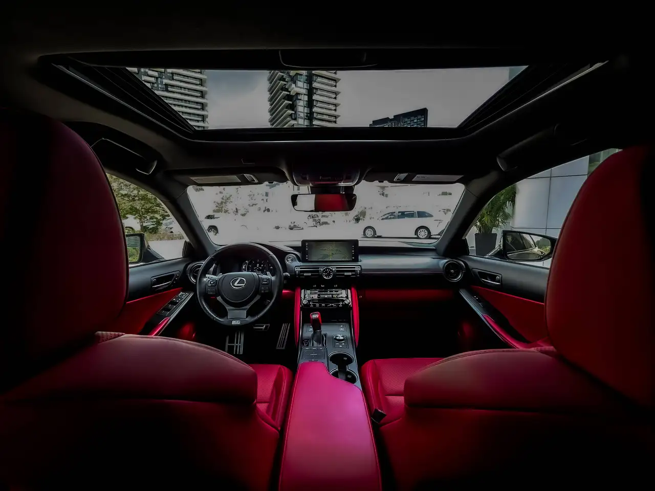 Lexus IS - Image 14