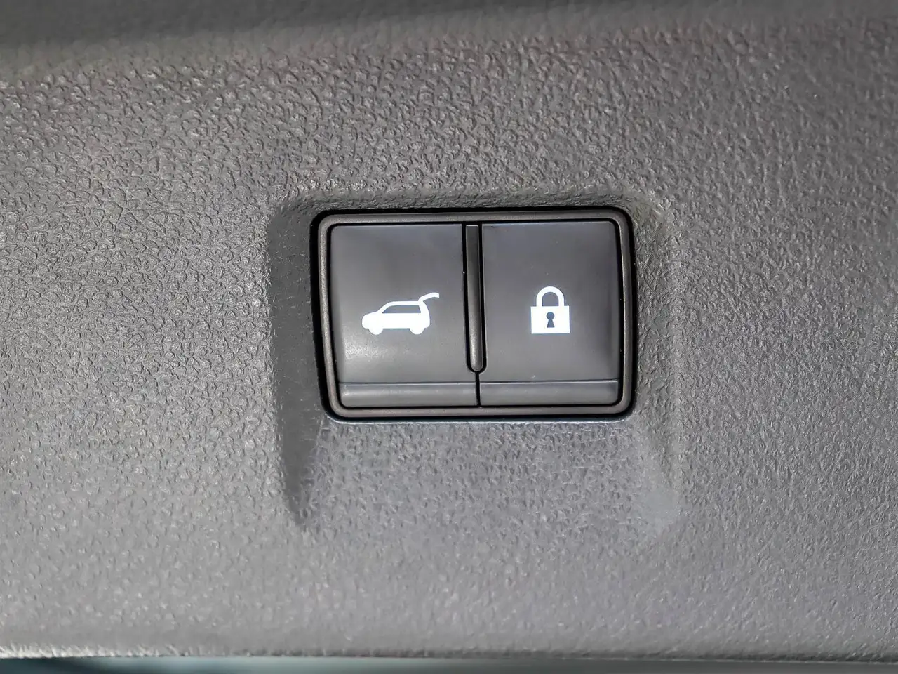 Infiniti QX60 - Image 21