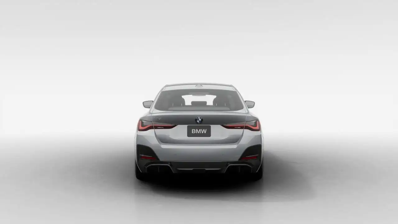BMW i4 - Image 5