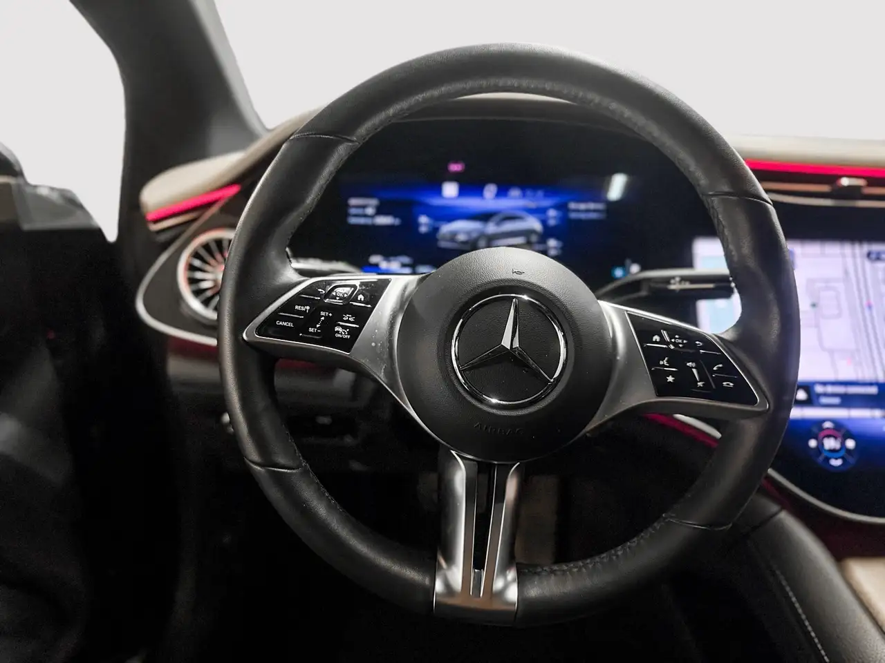 Mercedes-Benz EQE - Image 16