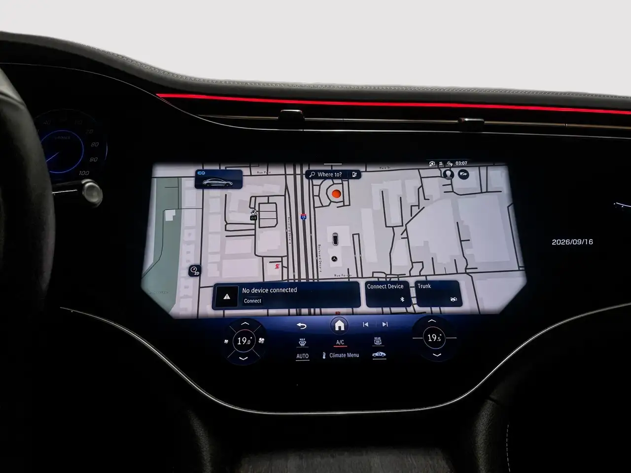 Mercedes-Benz EQE - Image 18