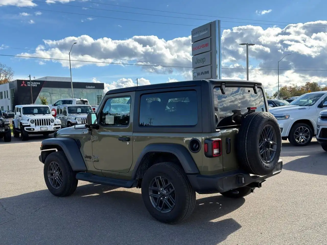 Jeep Wrangler - Image 3