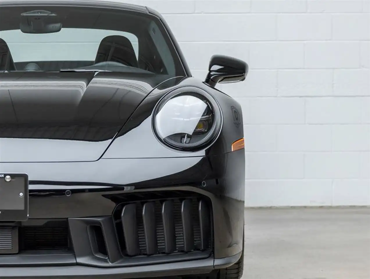 Porsche 911 - Image 4