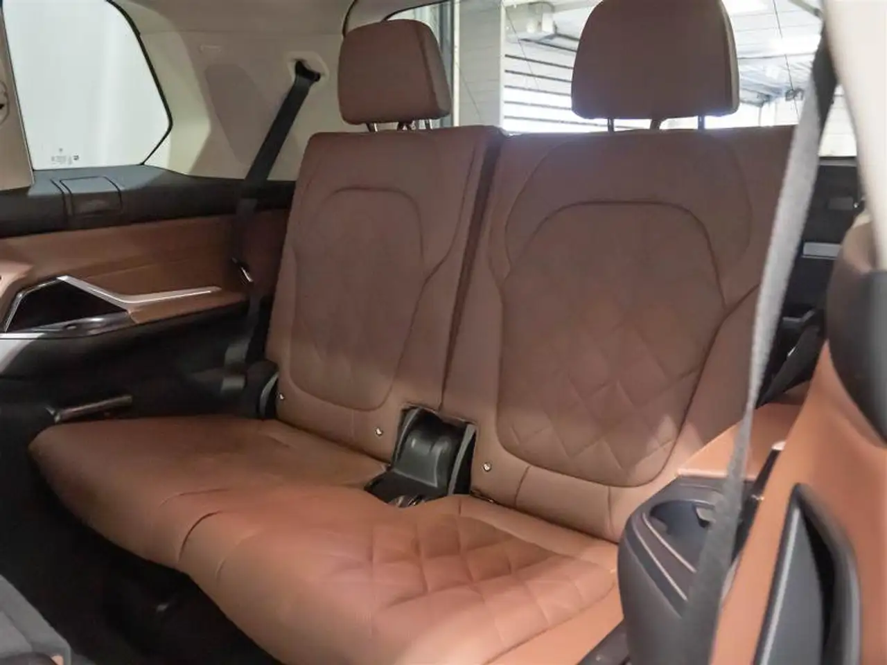 BMW X7 - Image 8