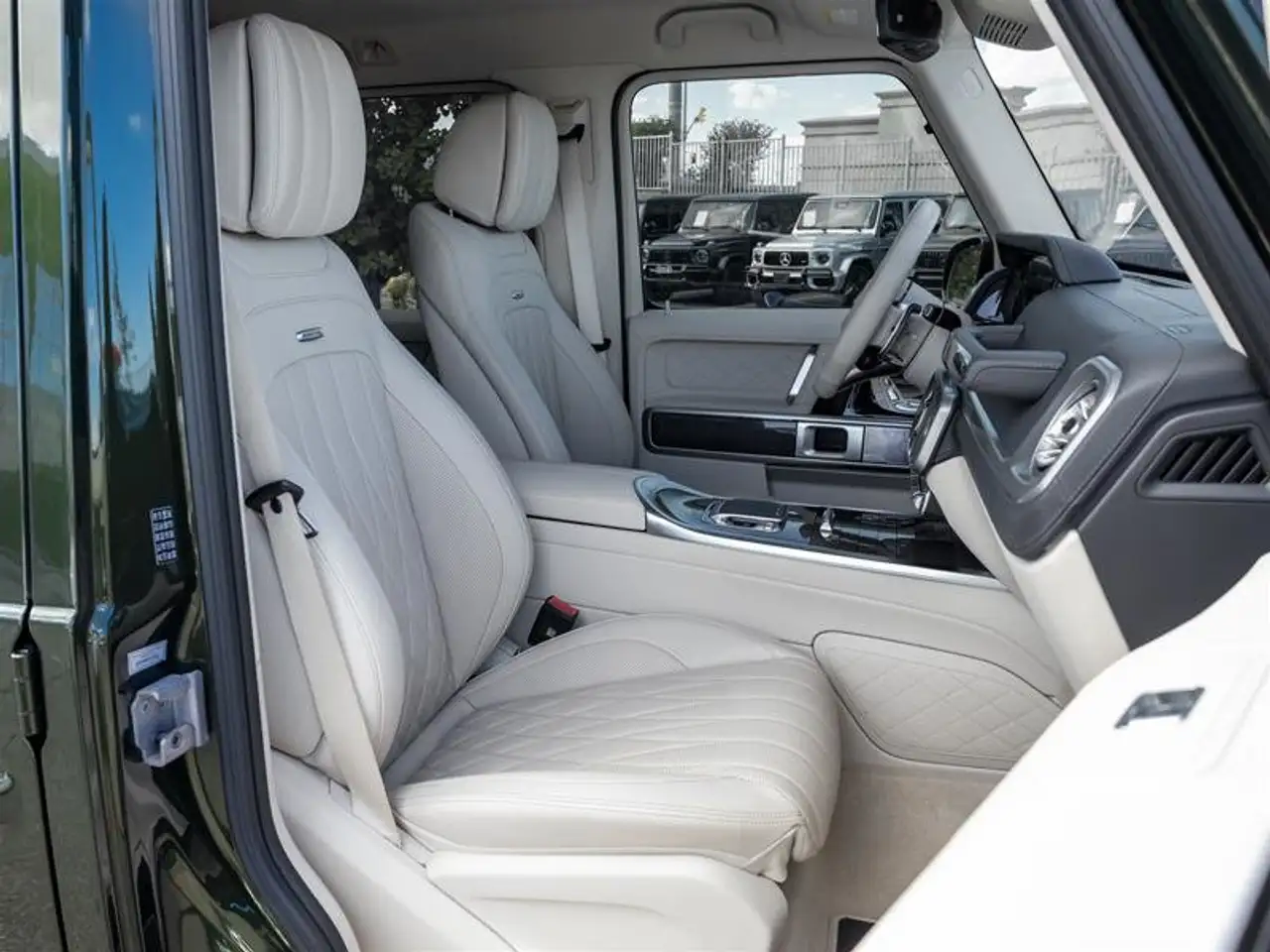 Mercedes-Benz G-Class - Image 43