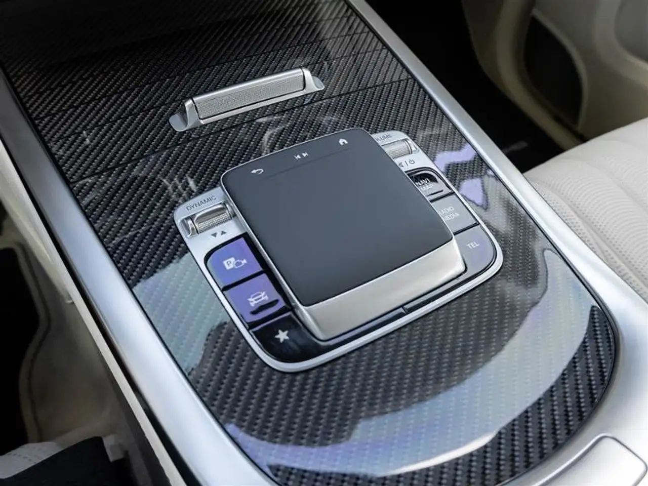 Mercedes-Benz G-Class - Image 33