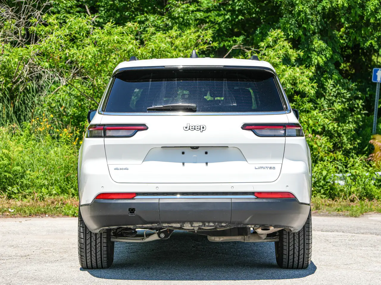 Jeep Grand Cherokee - Image 13