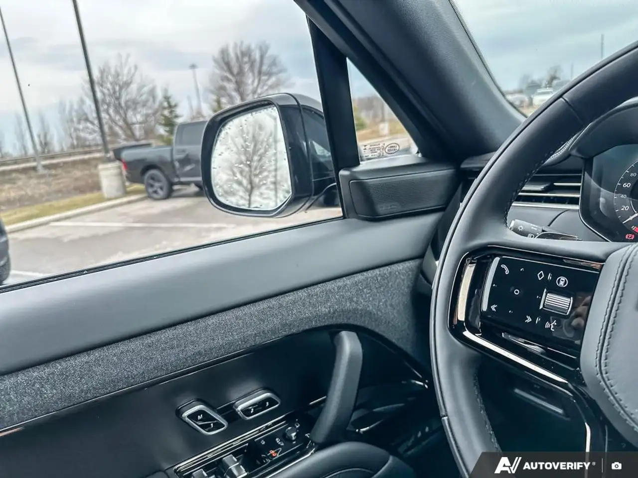 Land Rover Range Rover Sport - Image 17