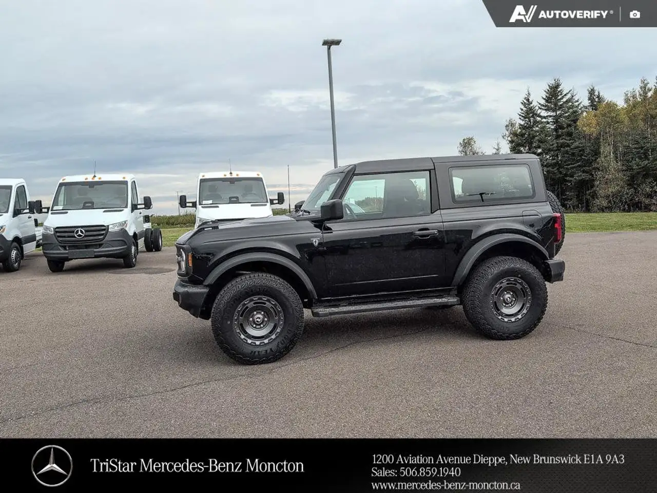 Ford Bronco - Image 25