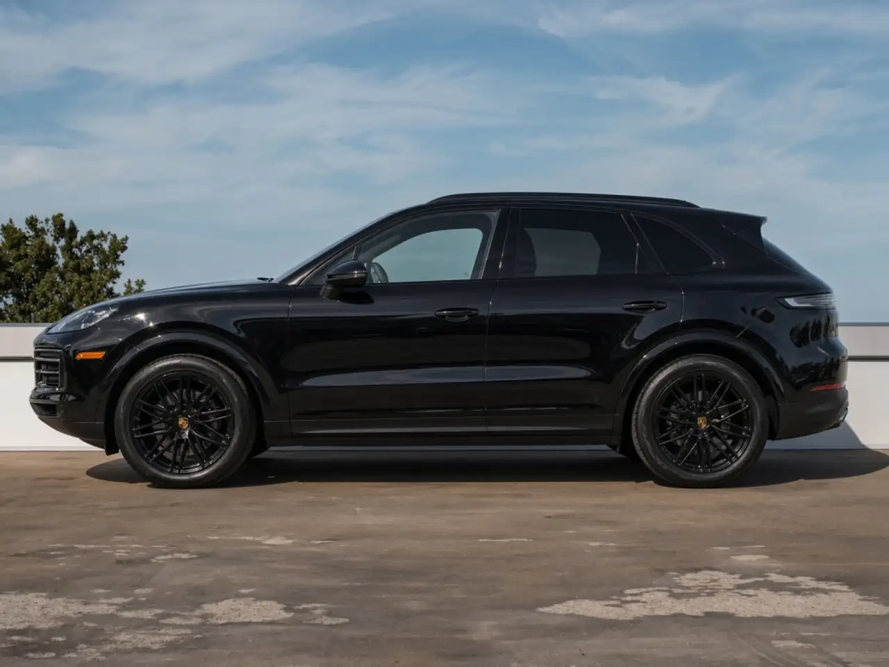 Porsche Cayenne - Image 5