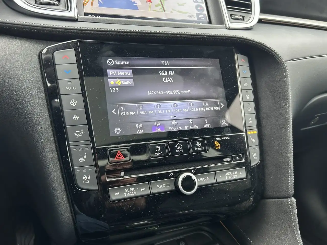 Infiniti QX50 - Image 24