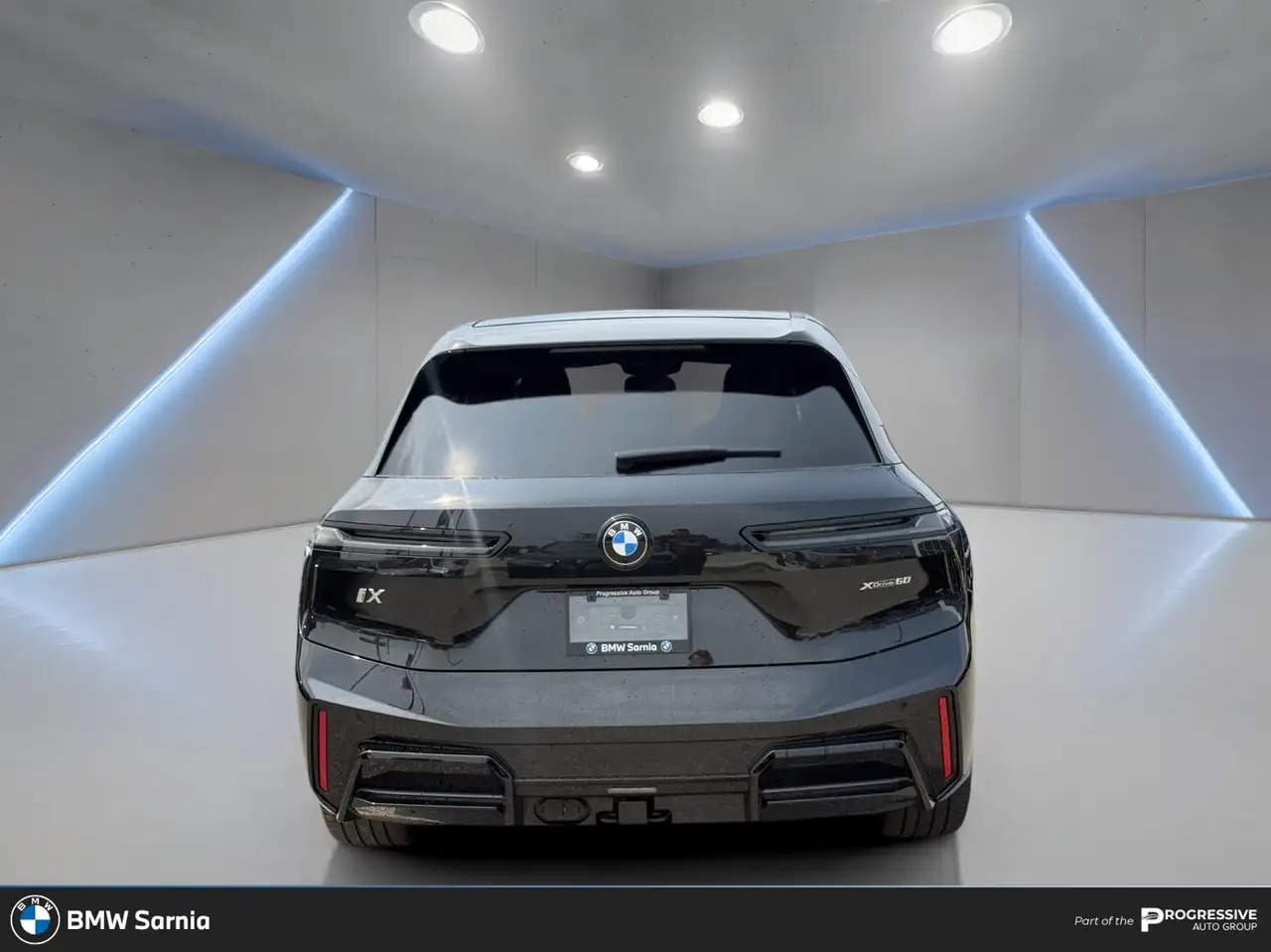 BMW iX - Image 3