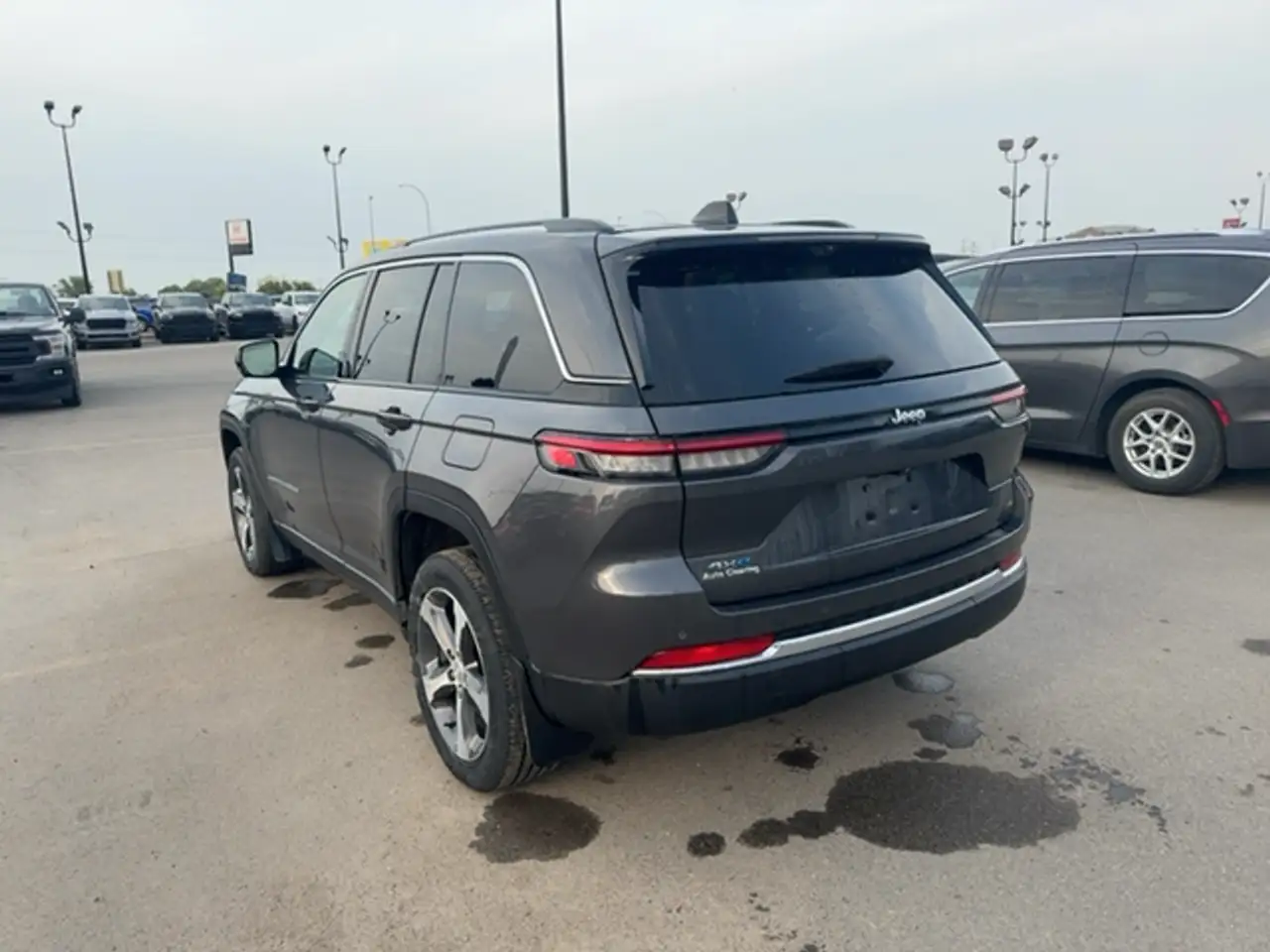 Jeep Grand Cherokee - Image 7