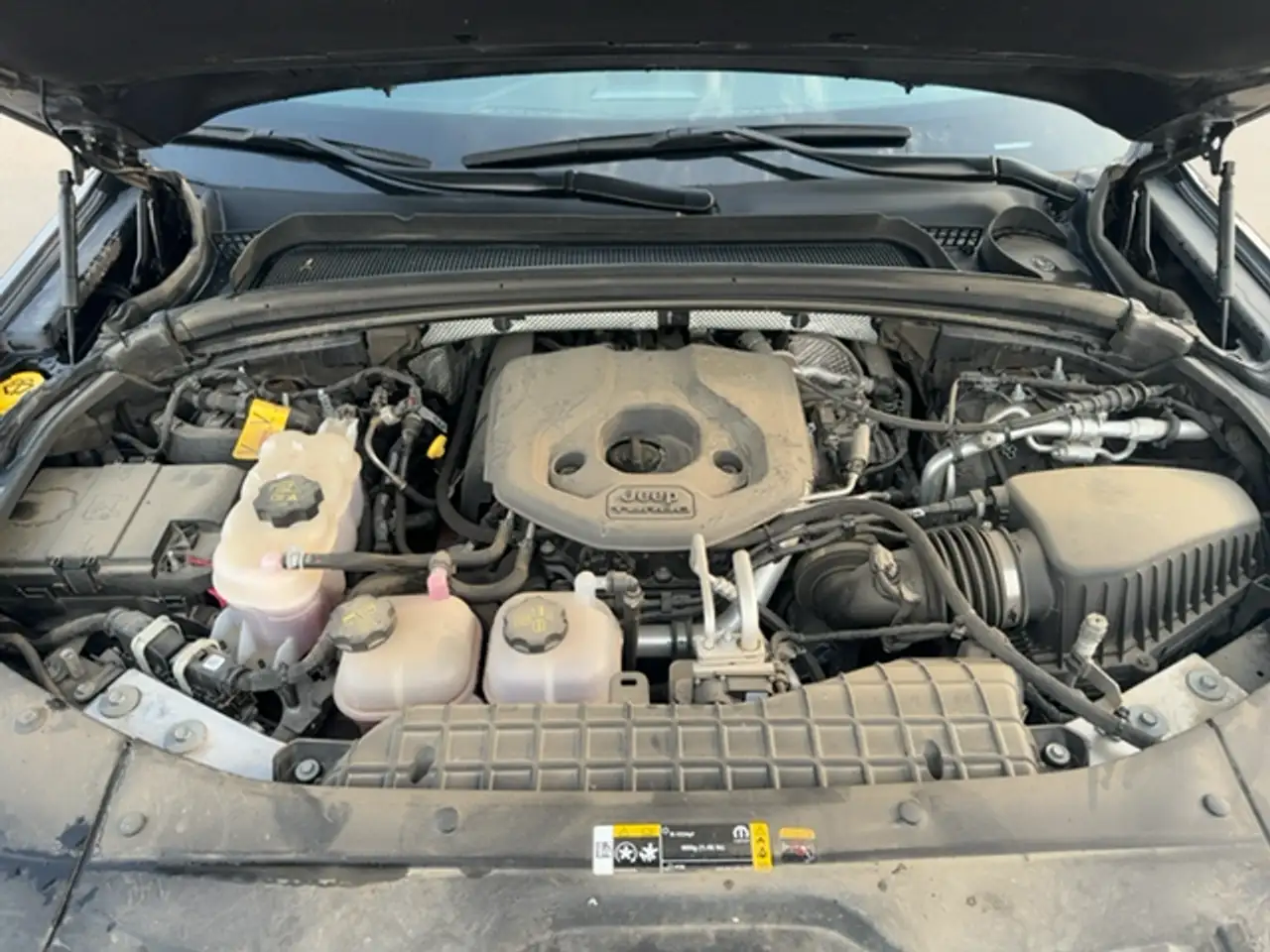 Jeep Grand Cherokee - Image 12