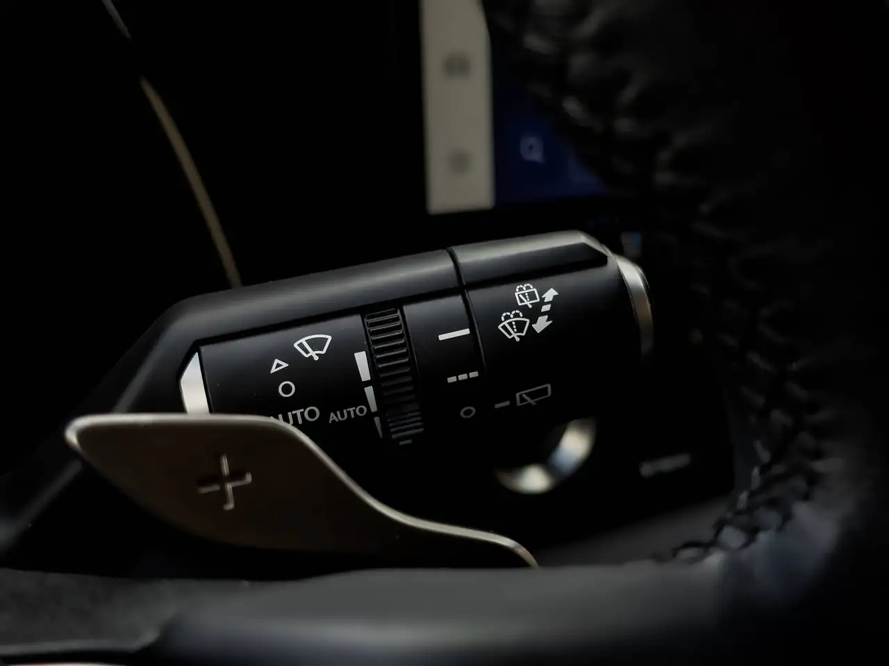 Lexus RX - Image 18