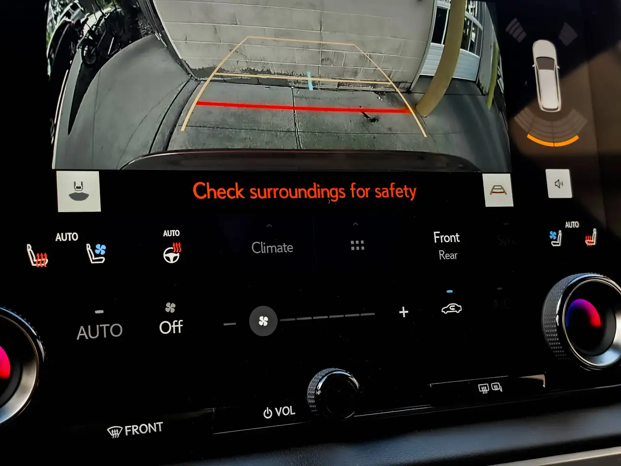 Lexus RX - Image 24