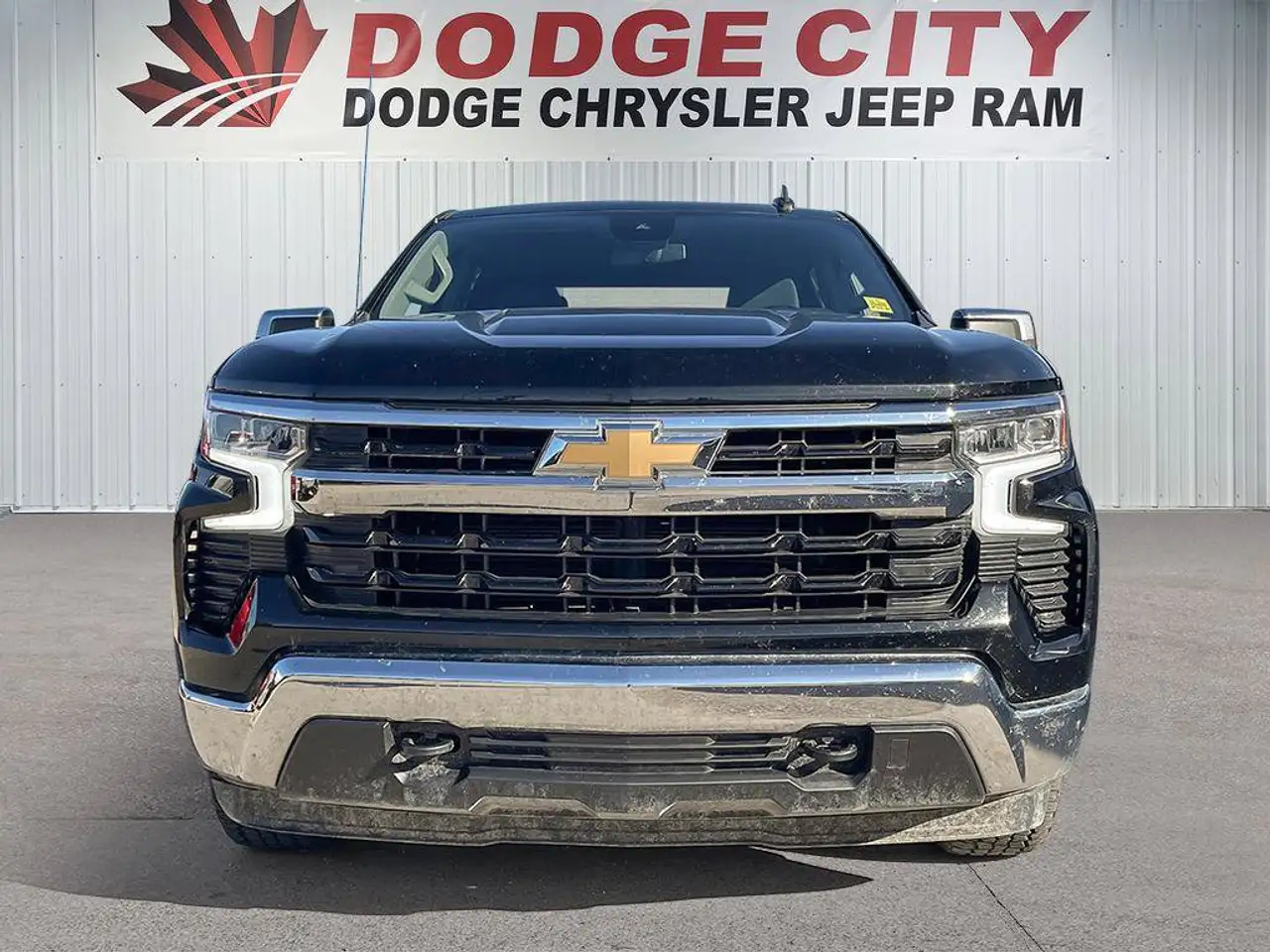 Chevrolet Silverado 1500 - Image 7