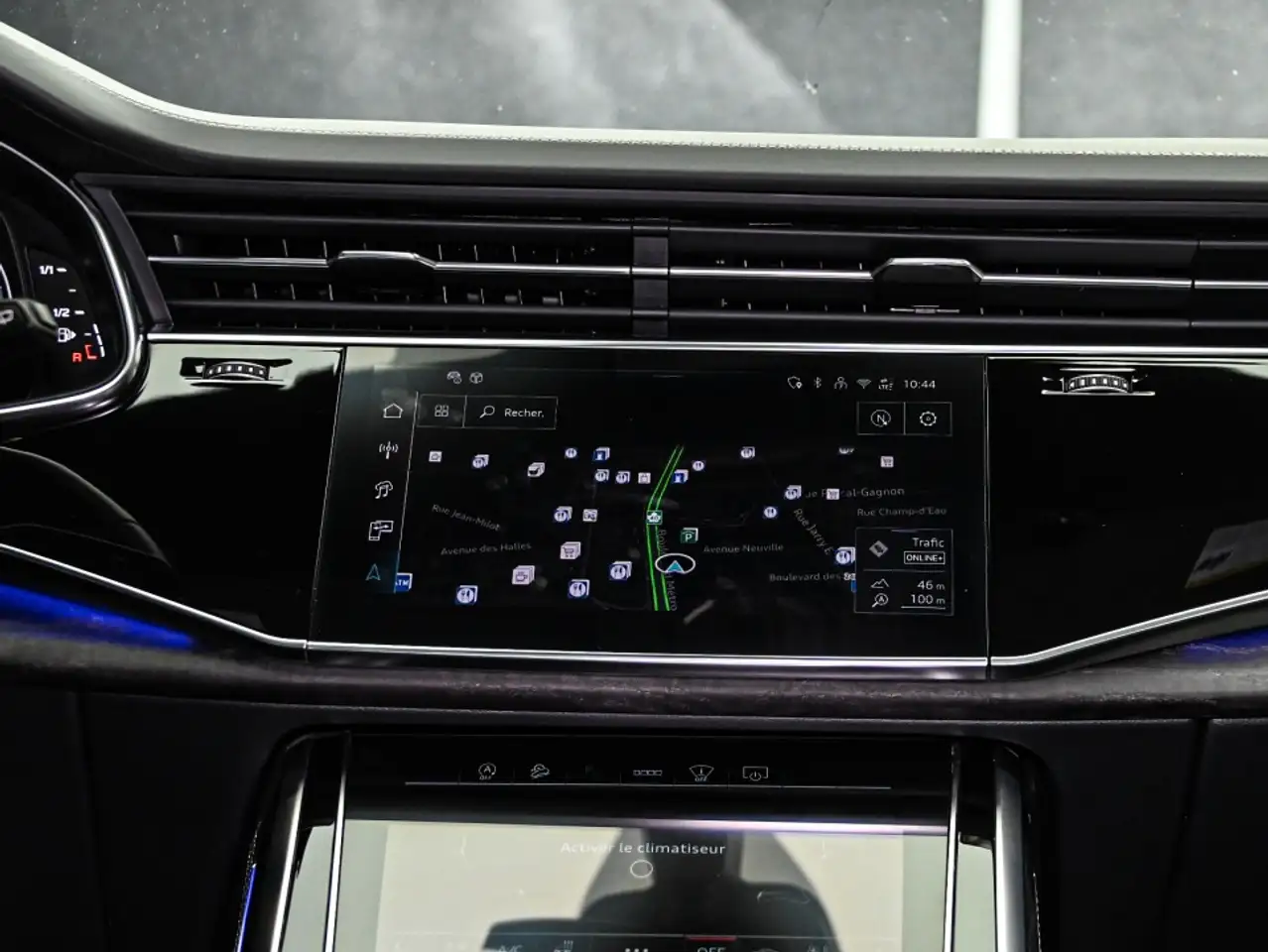 Audi Q7 - Image 29