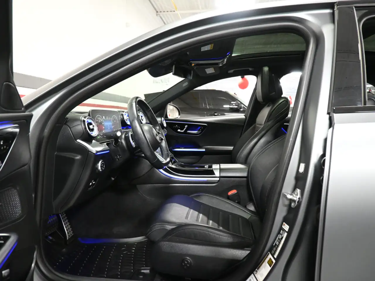 Mercedes-Benz C-Class - Image 23
