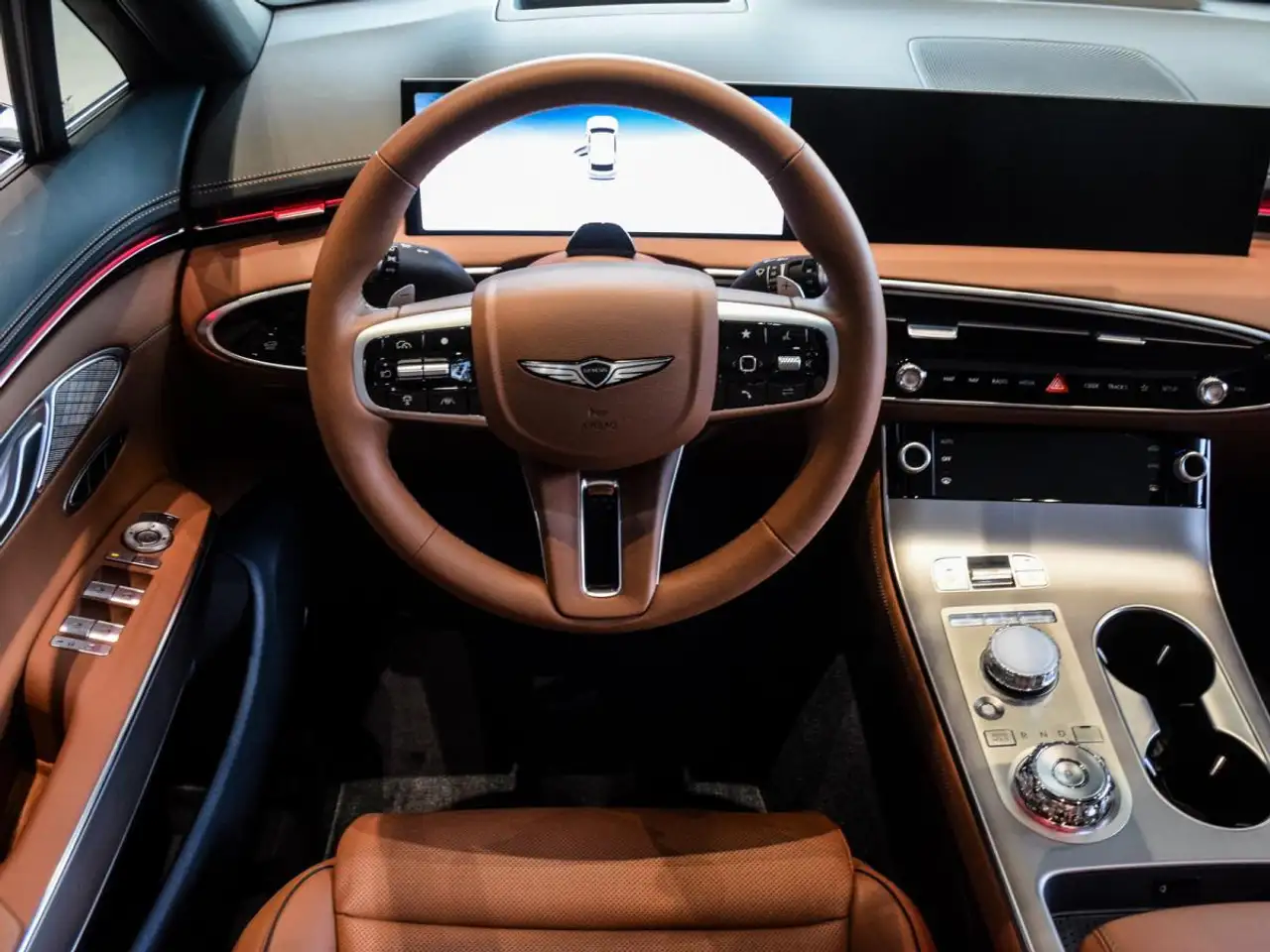 Genesis GV70 - Image 16