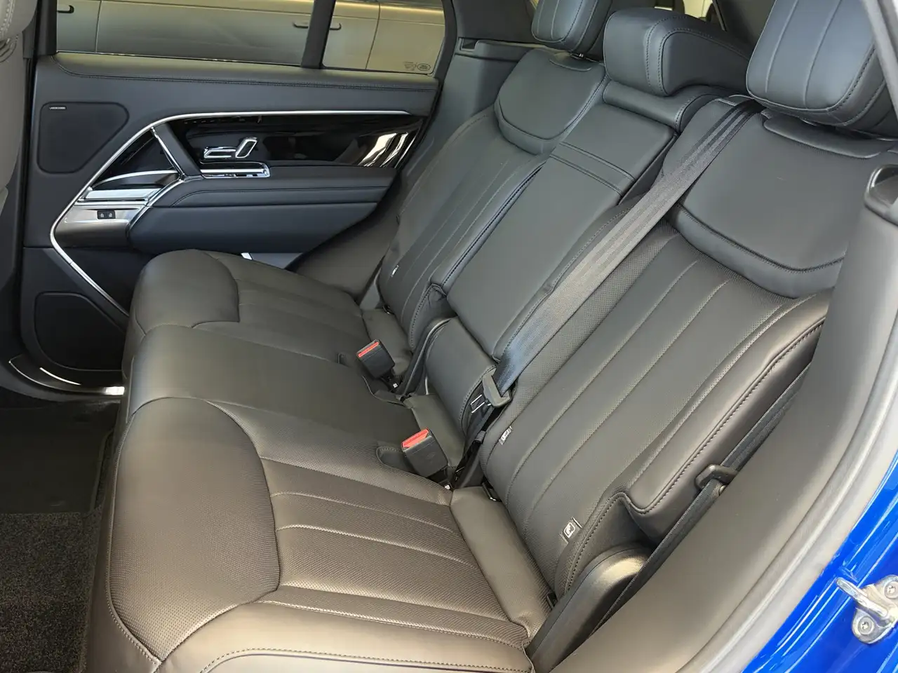 Land Rover Range Rover - Image 14