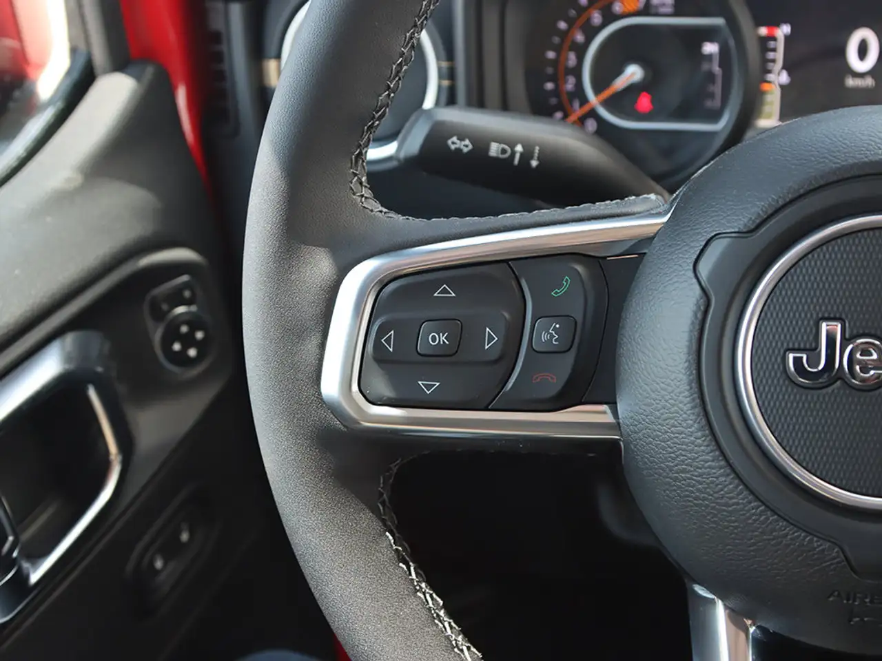 Jeep Wrangler - Image 10