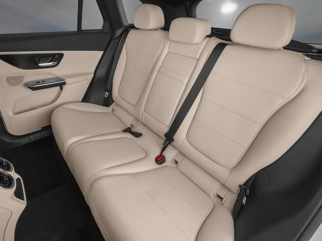 Mercedes-Benz GLC - Image 9