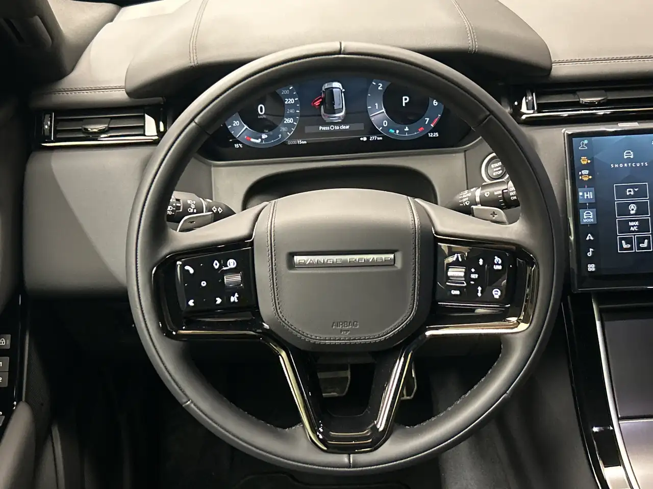 Land Rover Range Rover Velar - Image 12